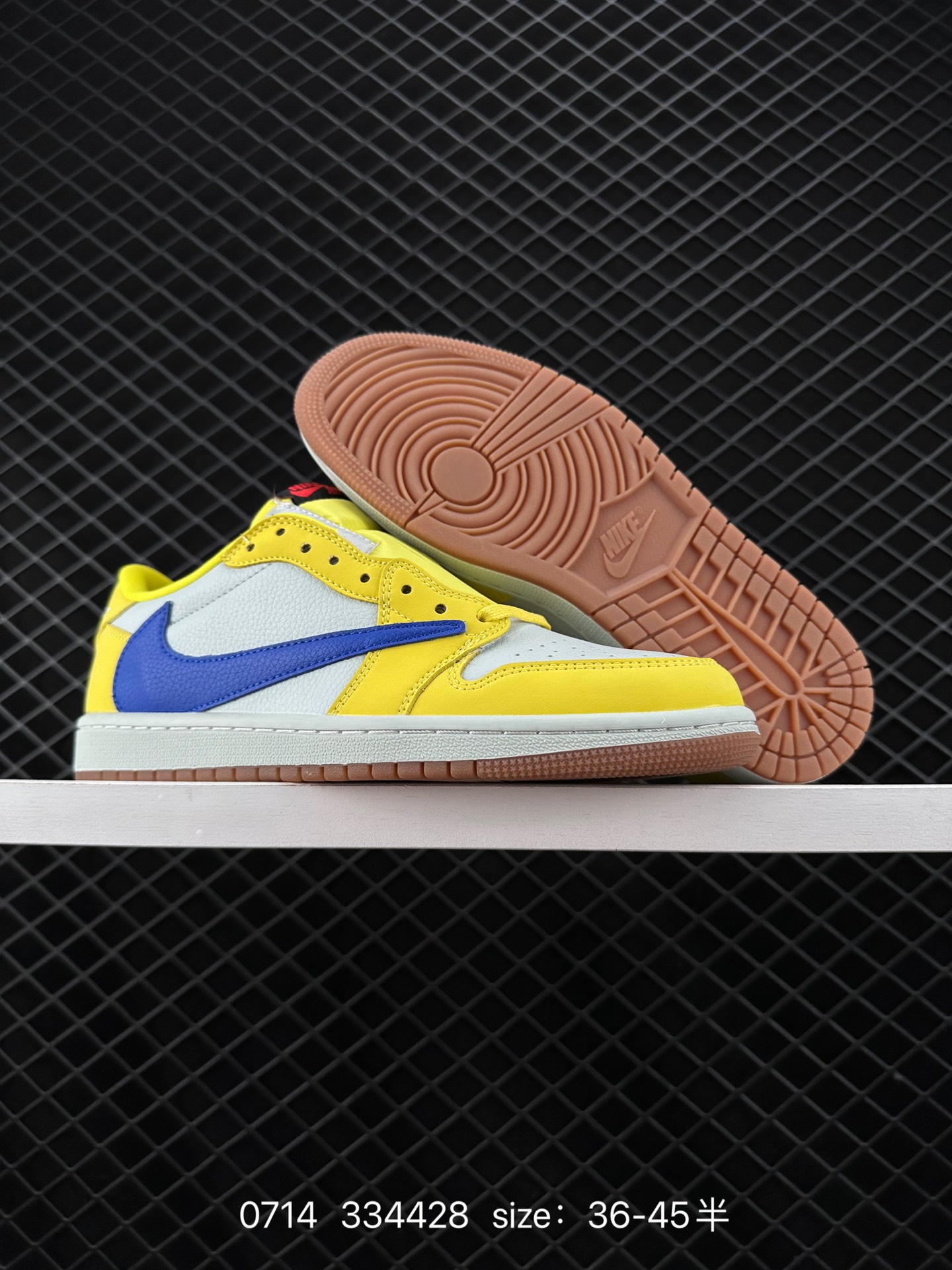 Travis Scott x Air Jordan 1 Low 